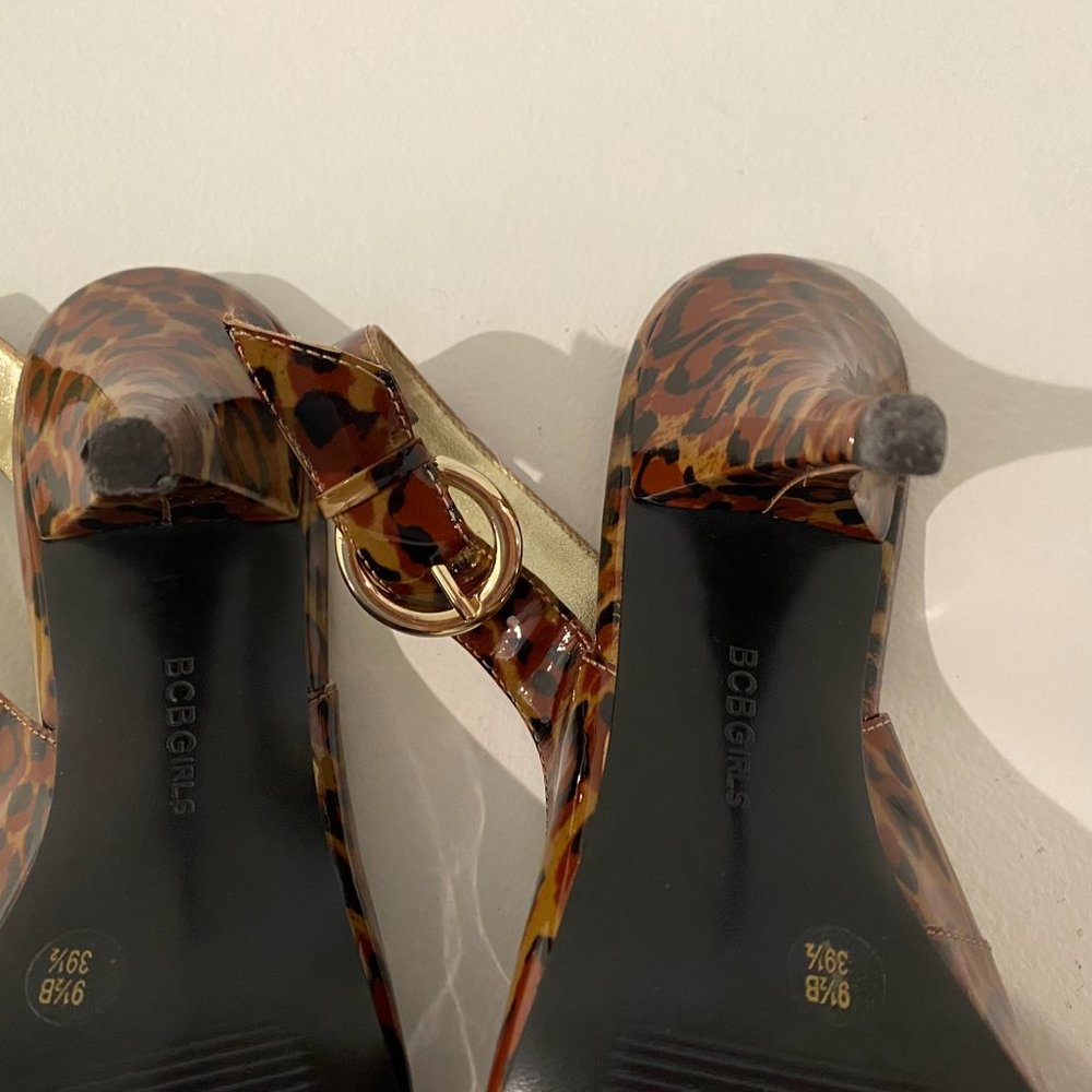 🎉Host Pick 🎉 BCBGirls Leopard Print Peep Toe Stiletto Heeled Sandal Size 9.5 - Picture 8 of 11
